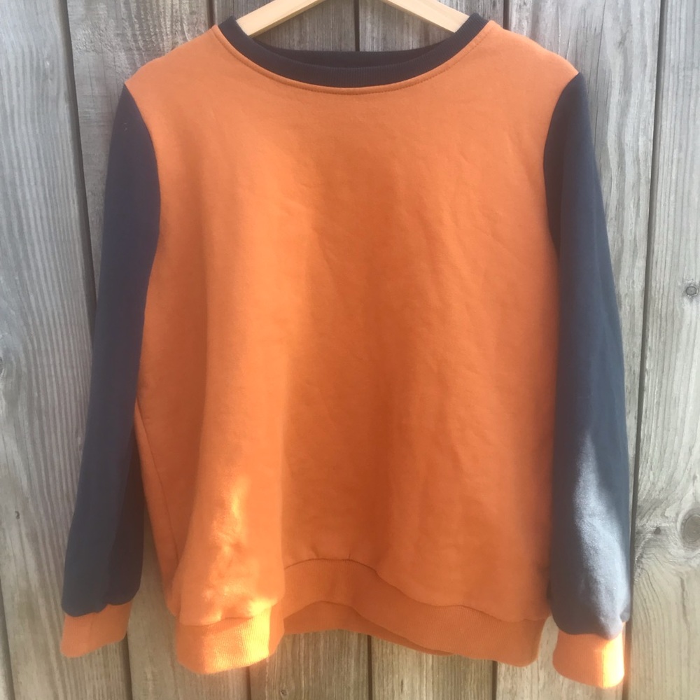 Crew neck sweater